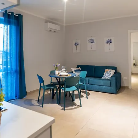 Ambra Apartment *
