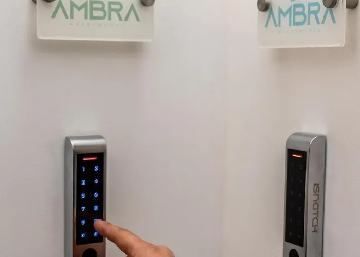 Ambra شقة روسانو